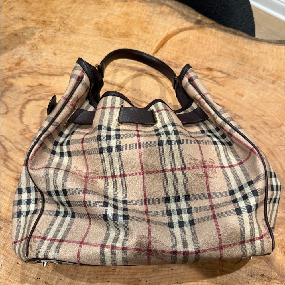 Plaid Tote Bag with Brown Accents